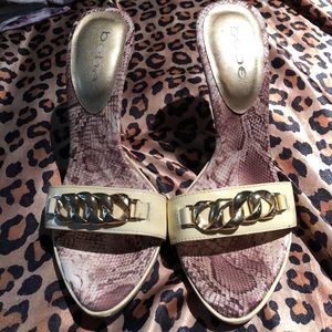 High heels to make the Golden Girls jealous!